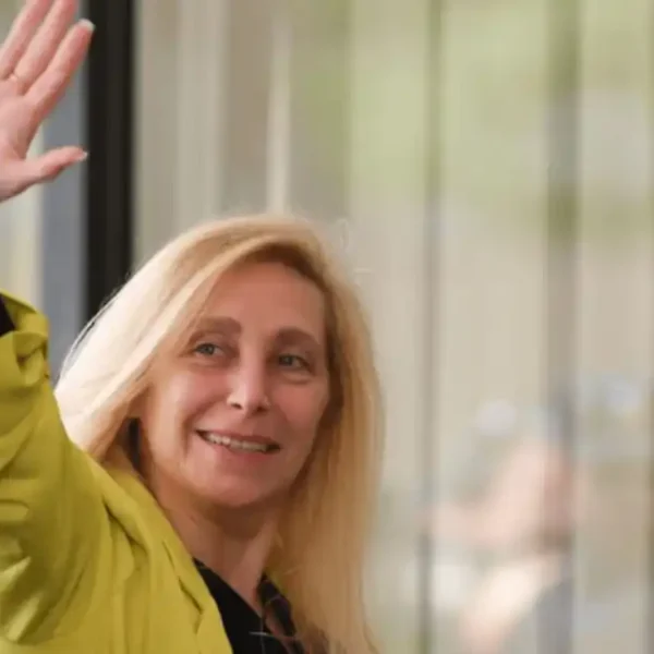 Karina Milei dij presente en una obra de teatro en Buenos Aires