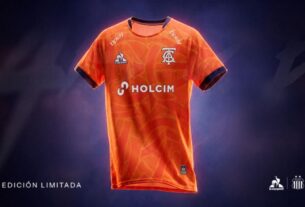 Talleres presentó una nueva camiseta